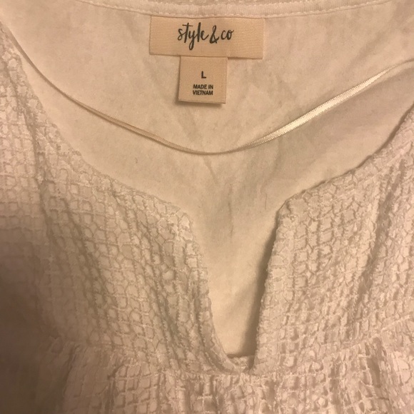 LAST CHANCE! NWOT NEVER WORN White Lacey Tank - Picture 4 of 4